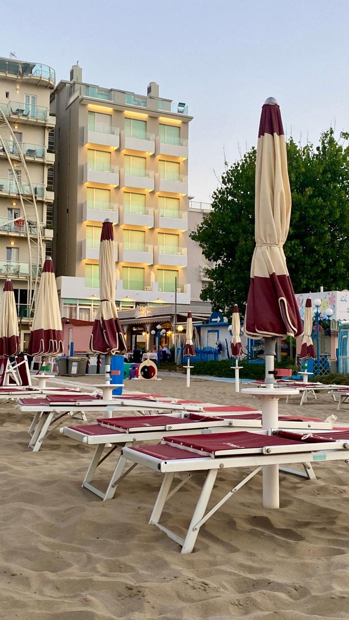 Hotel Europa Gabicce Mare Exterior photo