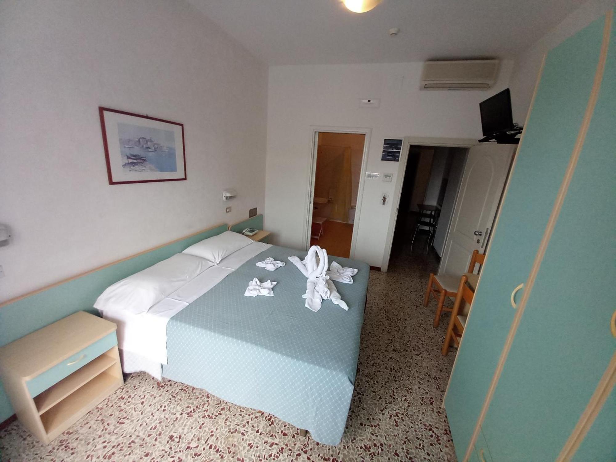 Hotel Europa Gabicce Mare Exterior photo